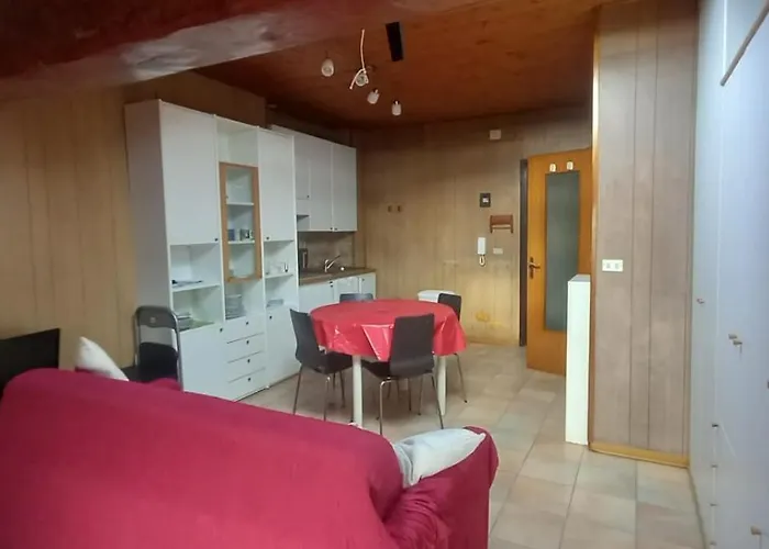 Corso Garibaldi Mansarda Konukevi 3*