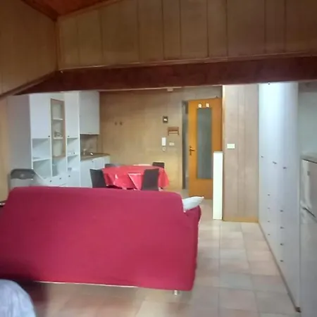 Corso Garibaldi Mansarda 3* 圣雷默