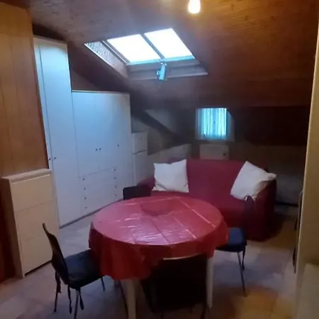 Corso Garibaldi Mansarda 3*