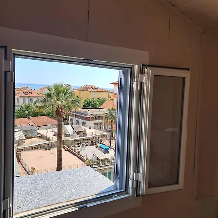 Corso Garibaldi Mansarda 3*