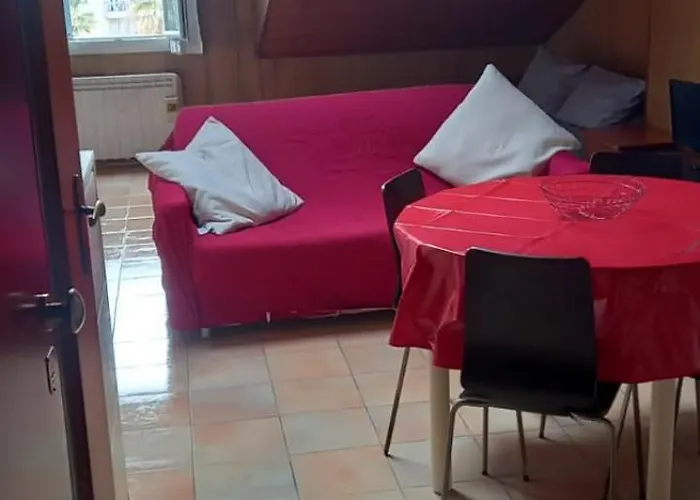 Gæstehus Corso Garibaldi Mansarda 3*